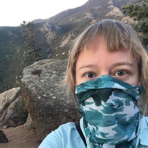 Meet your Posher, Nicole